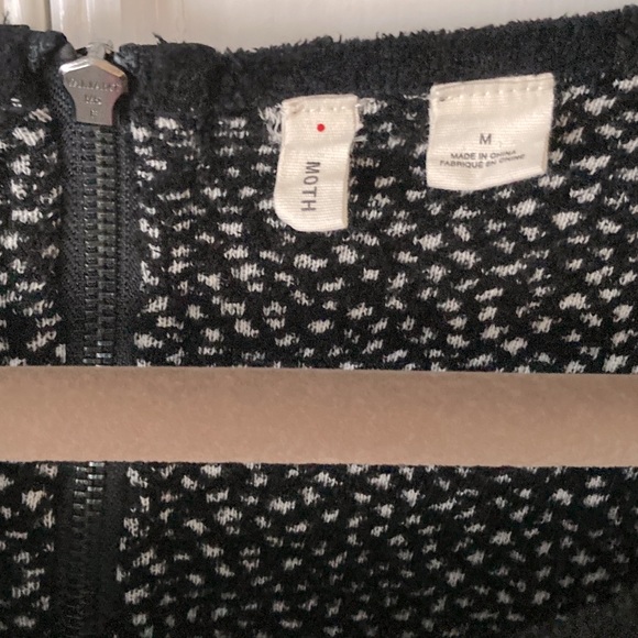MED•ANTHROPOLOGIE•MOTH•B&W BEAUTIFULLY TEXTURED KNIT SWEATER• - Picture 3 of 8